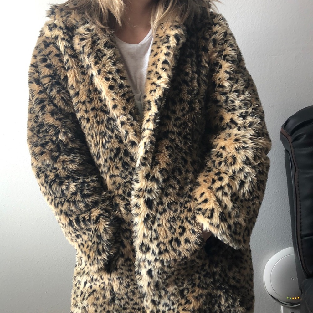 FAUX Leopard Print Coat